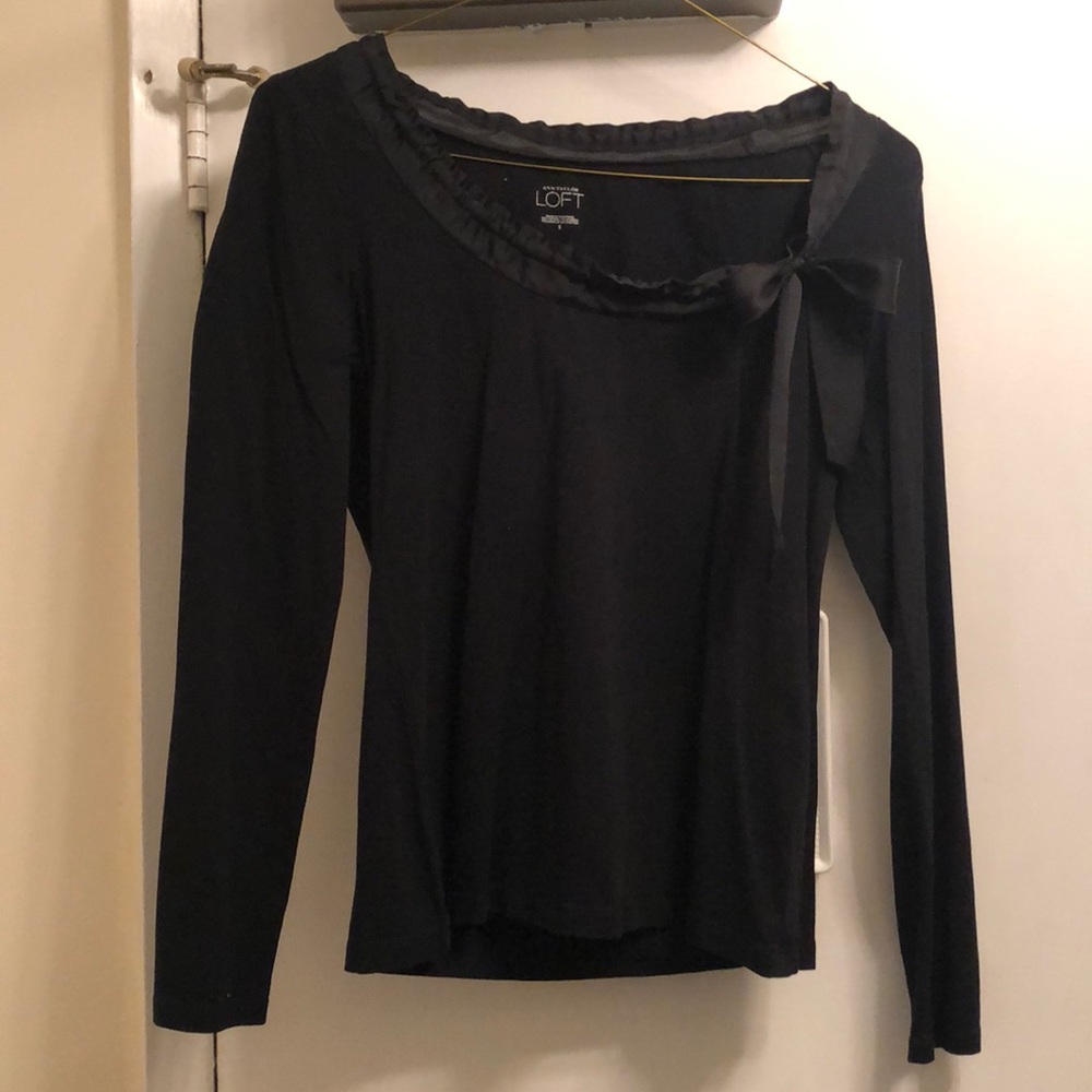 Long-Sleeve Shirt with Satin Bow